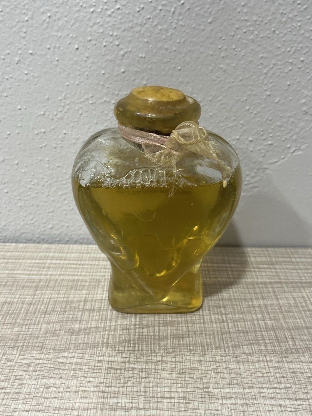Vintage Windham Distributors Heart-Shaped Bath Gelee Bottle - Gold Liquid NEW